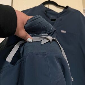 COPY - Dark Harbor Maternity 2xl top and Kade 2xL Petite